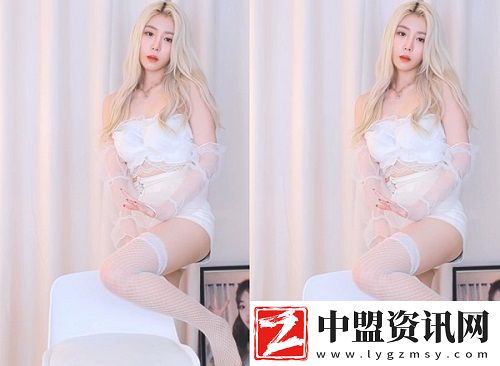 在姨母家的客廳中字